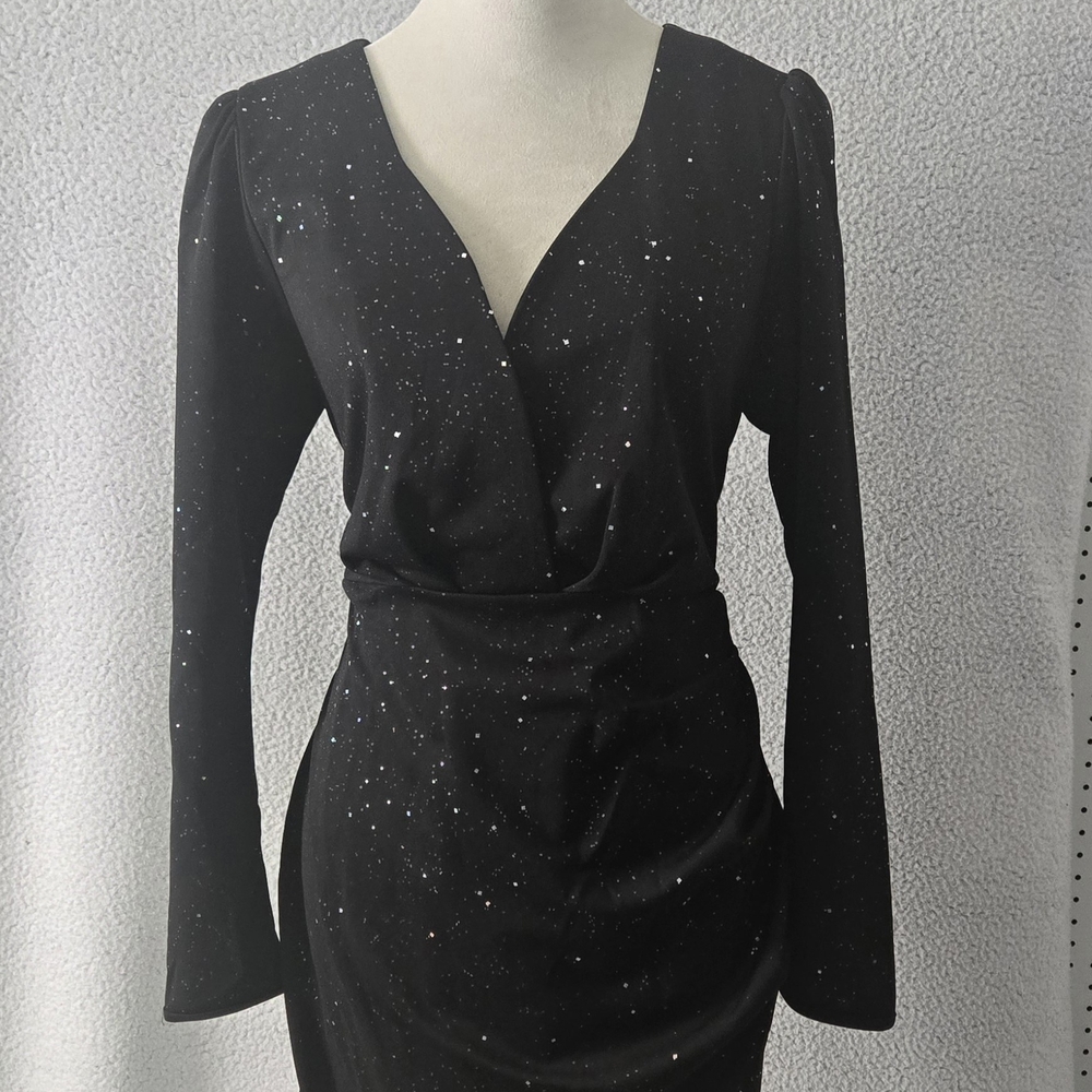 Chic Black Sparkle Long Sleeve Dress